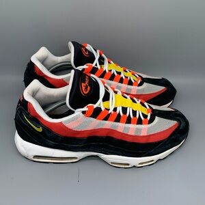 Nike Air Max 95 Black Crimson‎ Yellow Running Shoes AT9865-101 Men's Sz 13